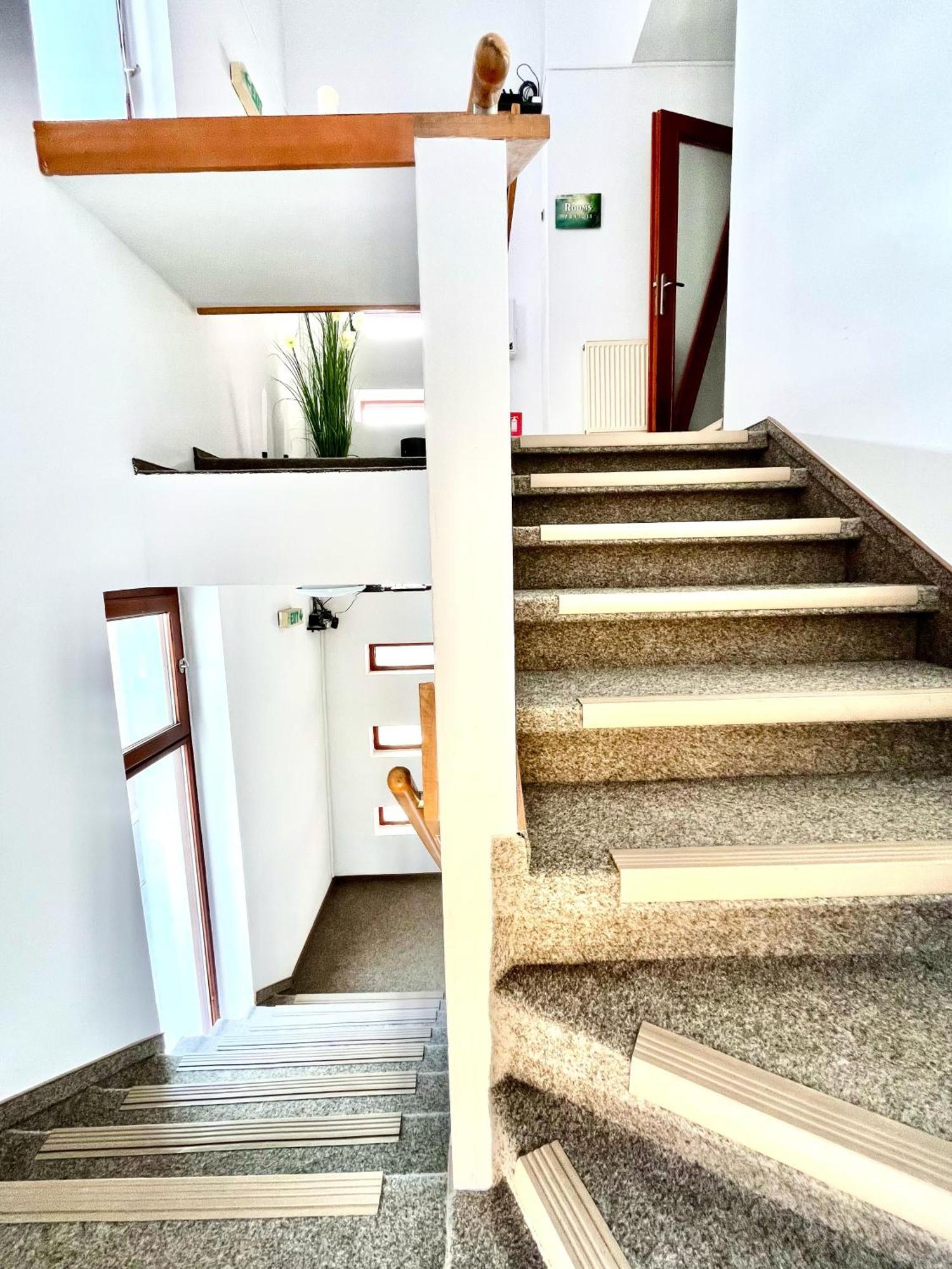 Cozy Hideout - Condo Hotel Timisoara Exterior foto